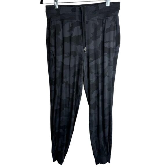 Lululemon Women's Cotton Camo Joggers Sweatpants Tie Waist Pockets Size 8 - Picture 1 of 5